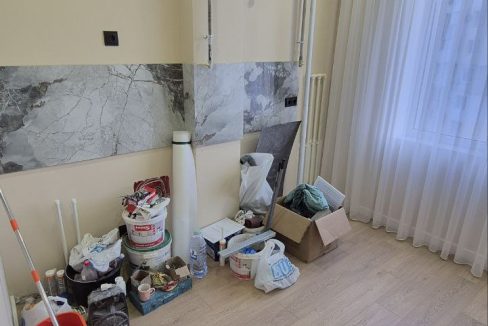 photo_5188620016453550759_y