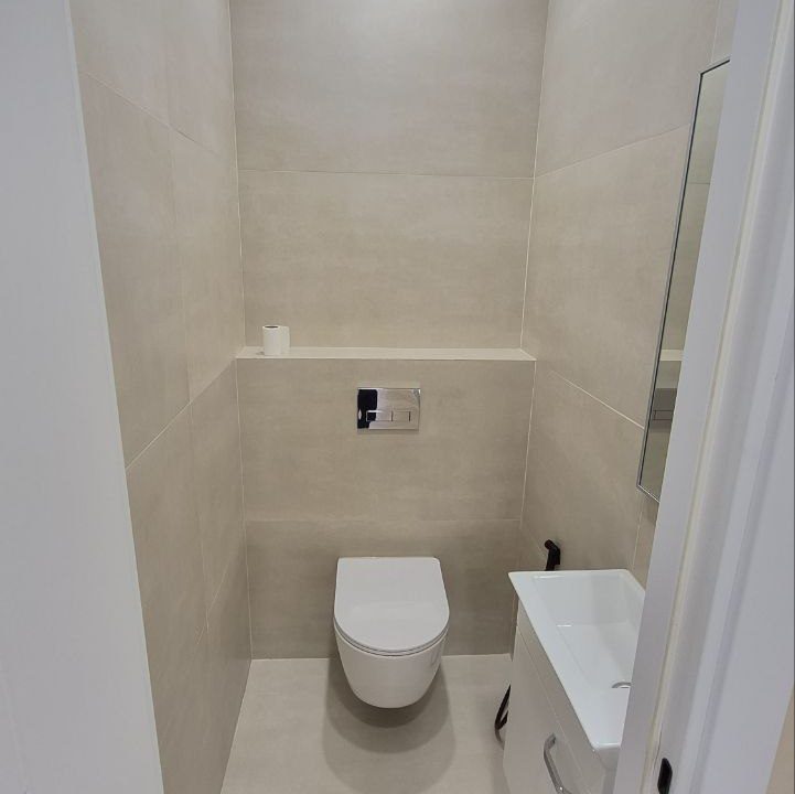 photo_5188620016453550789_y