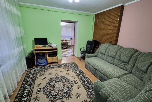 photo_5249462841000005259_y